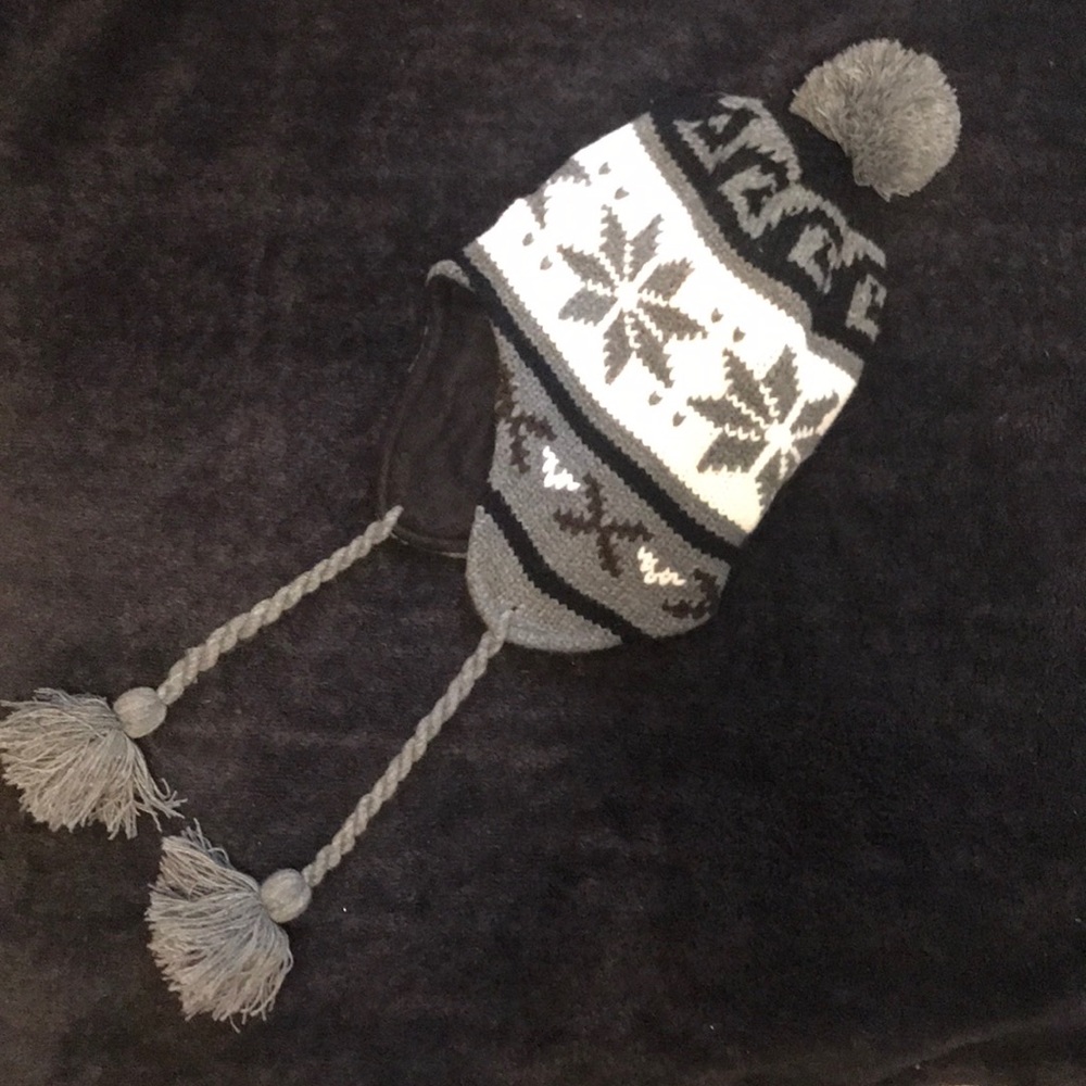 Snowflake Button-Top Braided Beanie